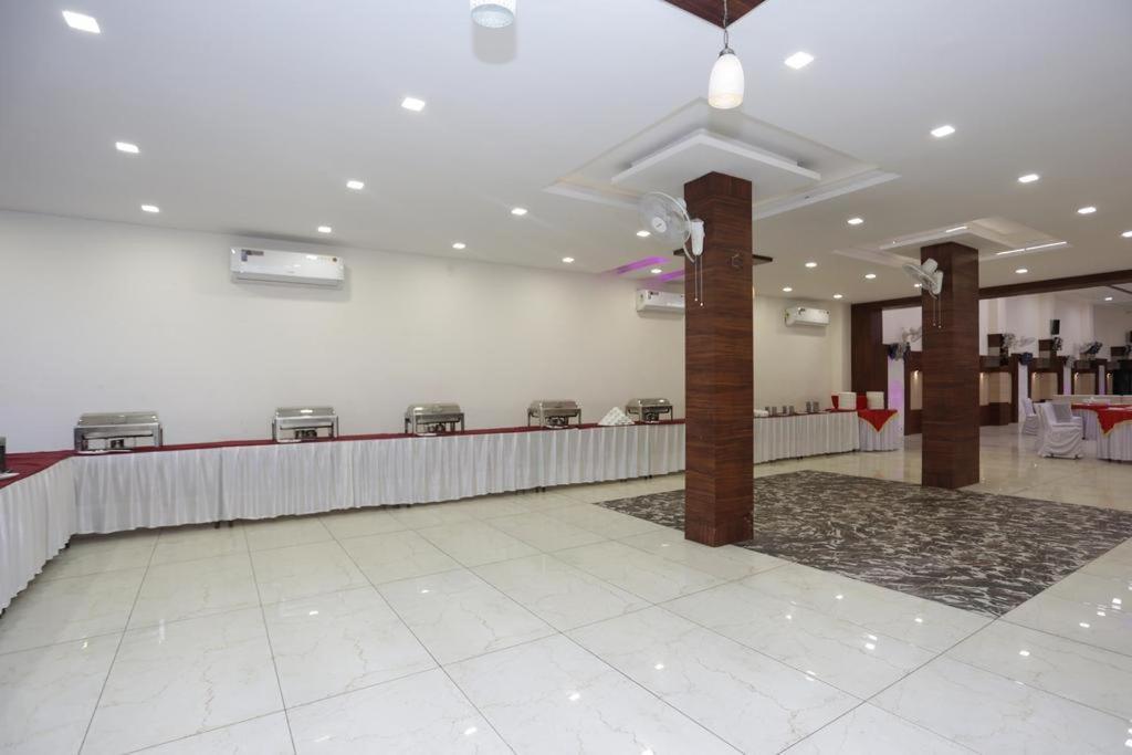 Hotel Rajmohan Palace Gwalior Exterior photo